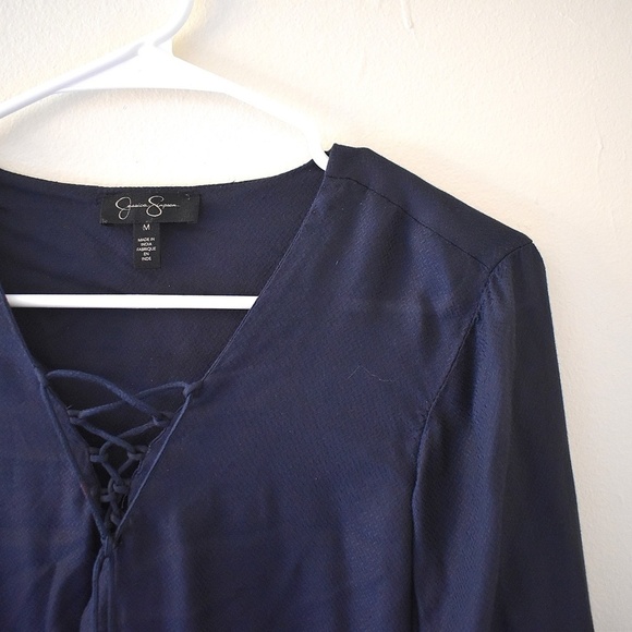 M- Jessica Simpson Navy Blue Blouse V-Neck Embroidery Detail - Picture 2 of 4